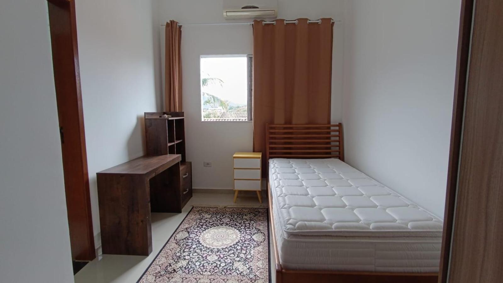Casa Caragua Sobrado Com 2 Suites カラグァタトゥバ エクステリア 写真