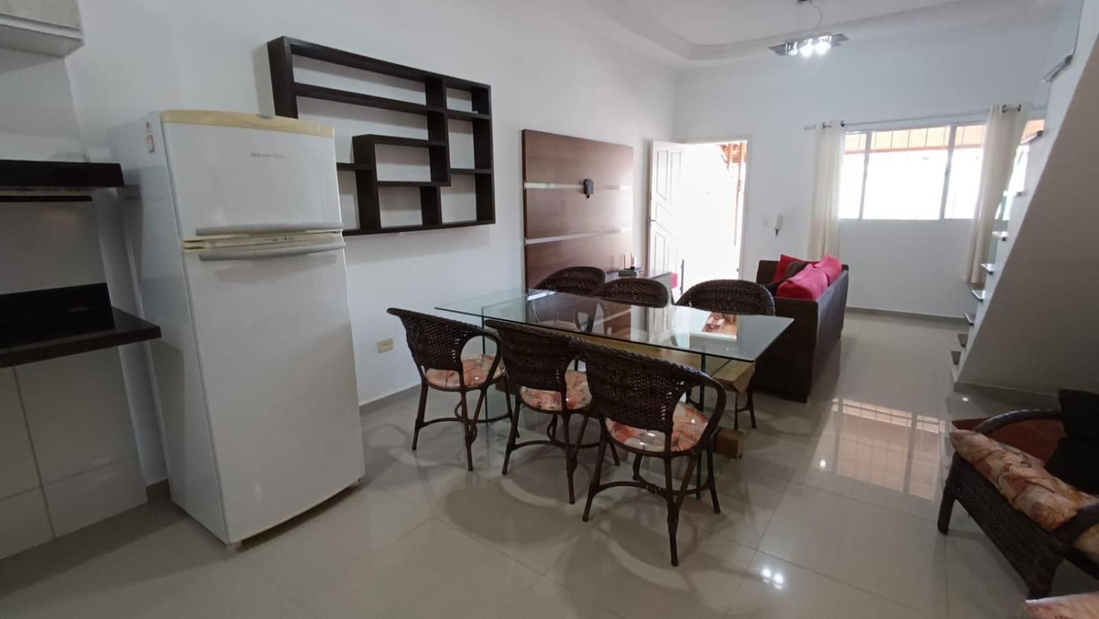 Casa Caragua Sobrado Com 2 Suites カラグァタトゥバ エクステリア 写真