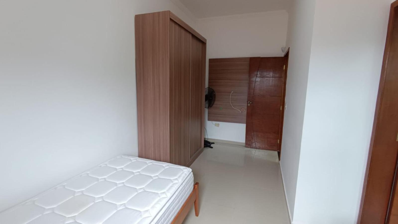 Casa Caragua Sobrado Com 2 Suites カラグァタトゥバ エクステリア 写真