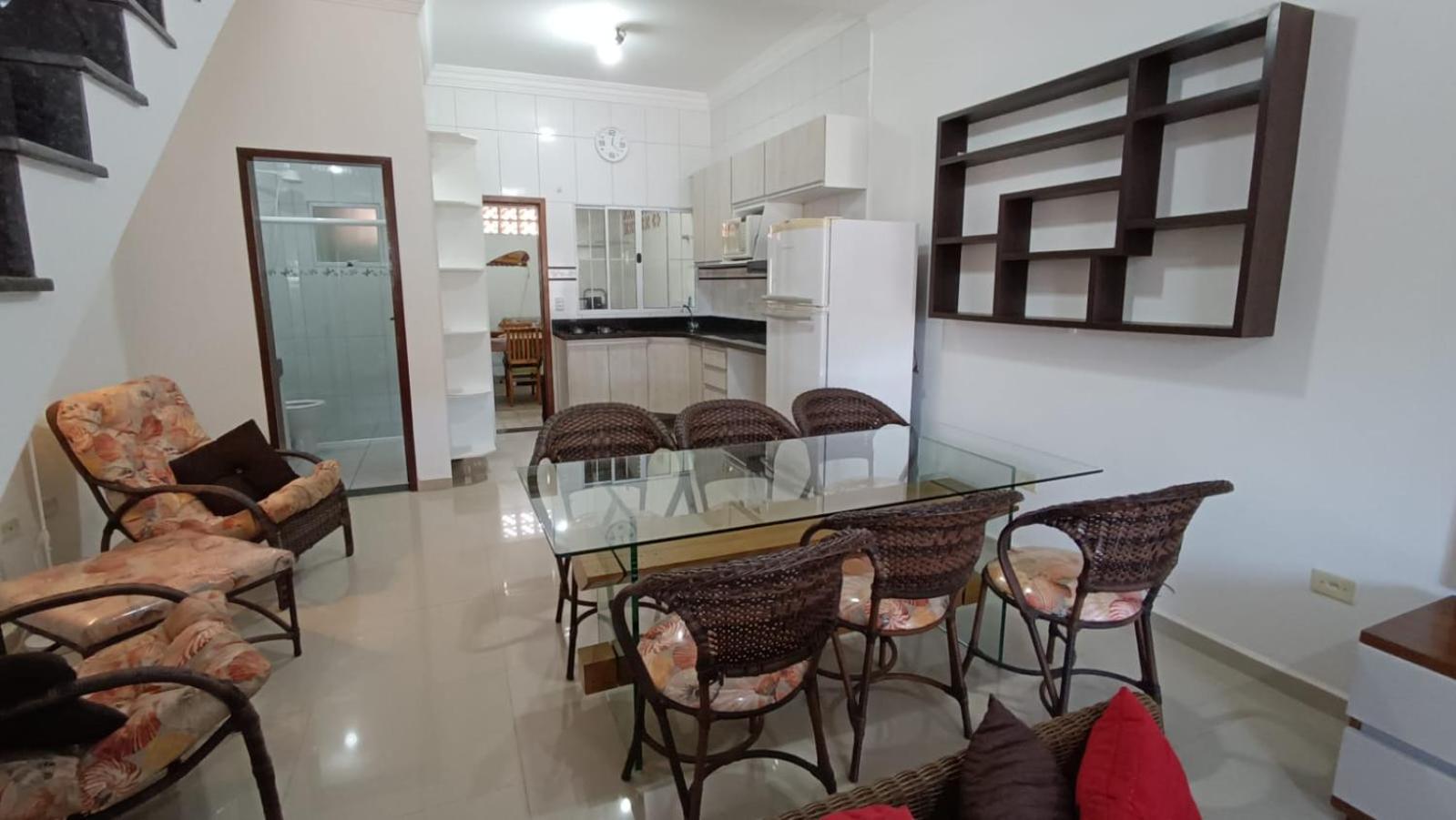 Casa Caragua Sobrado Com 2 Suites カラグァタトゥバ エクステリア 写真